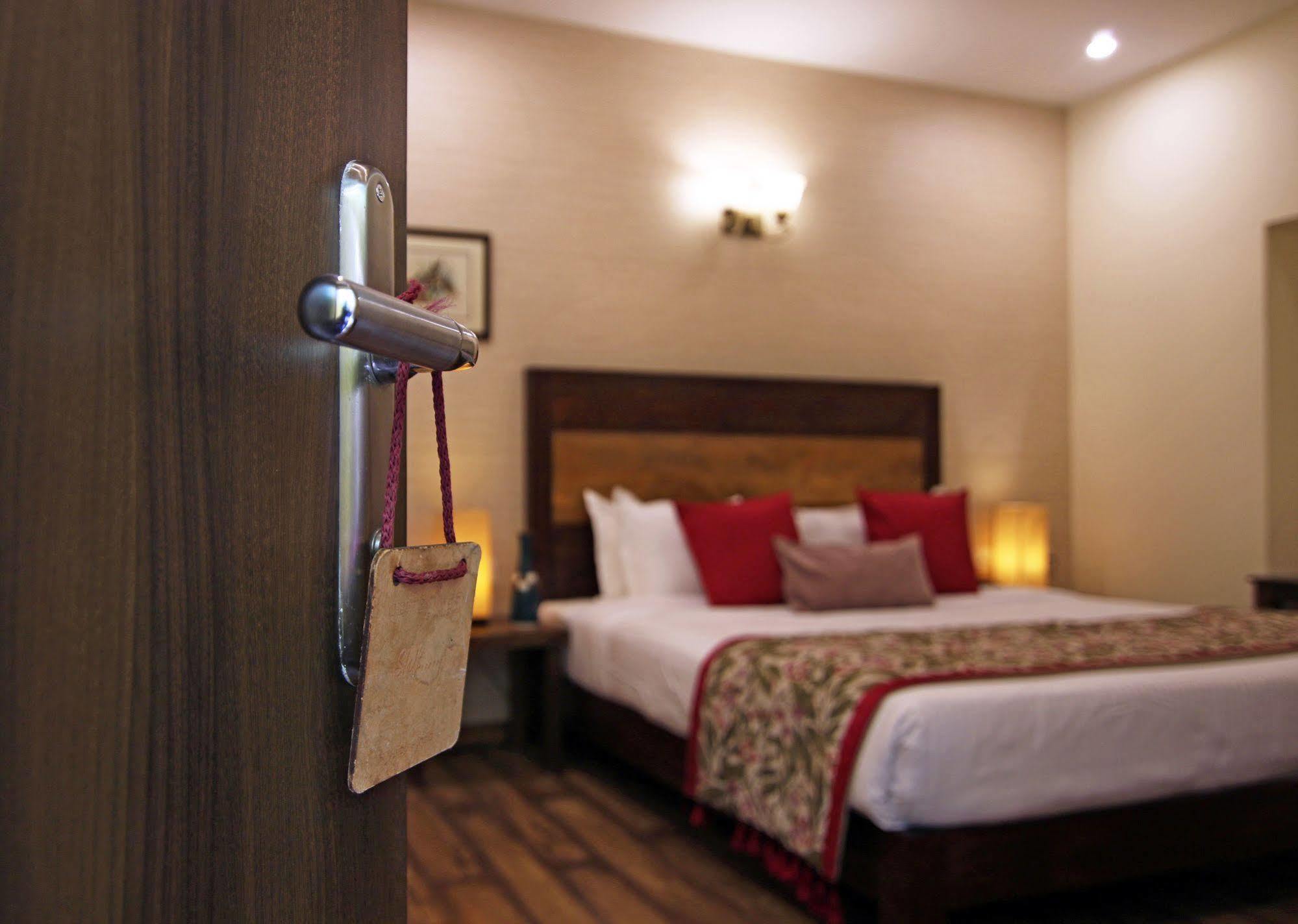 Hotel Devraj Niwas Džajpur Exteriér fotografie