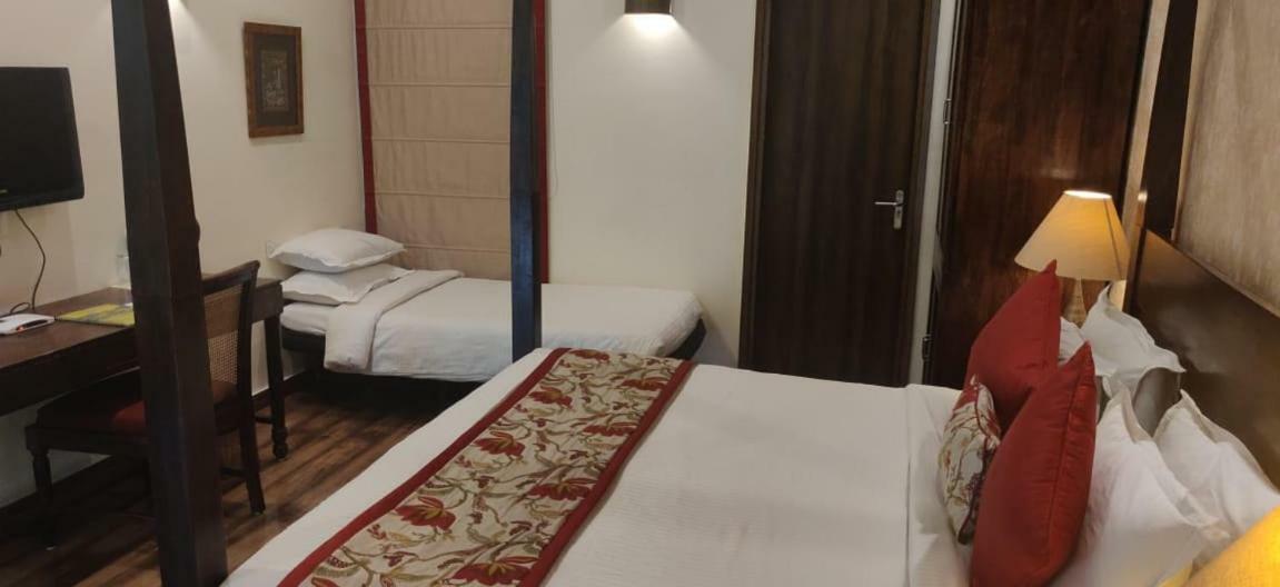 Hotel Devraj Niwas Džajpur Exteriér fotografie